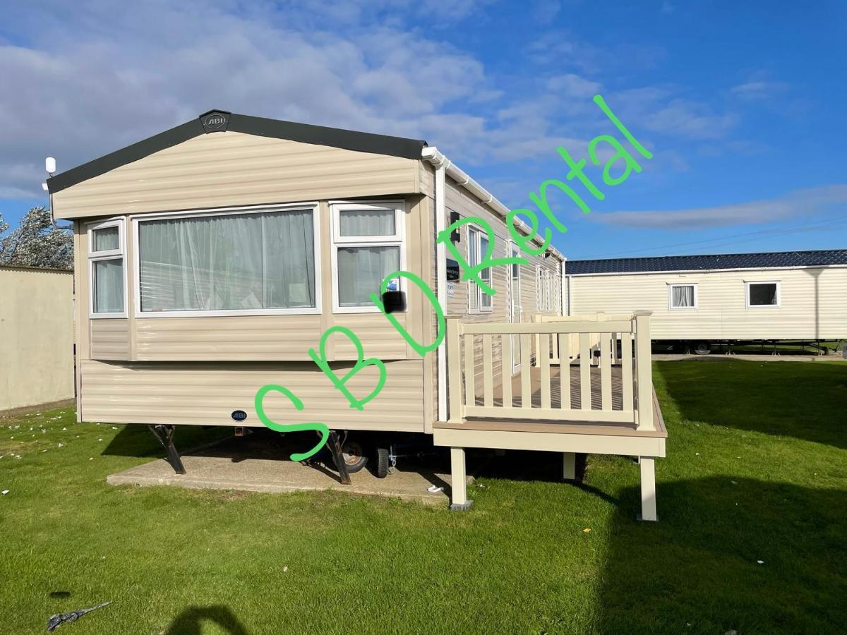 Summer Breeze Deluxe Caravan Rental Saint Osyth Exteriér fotografie