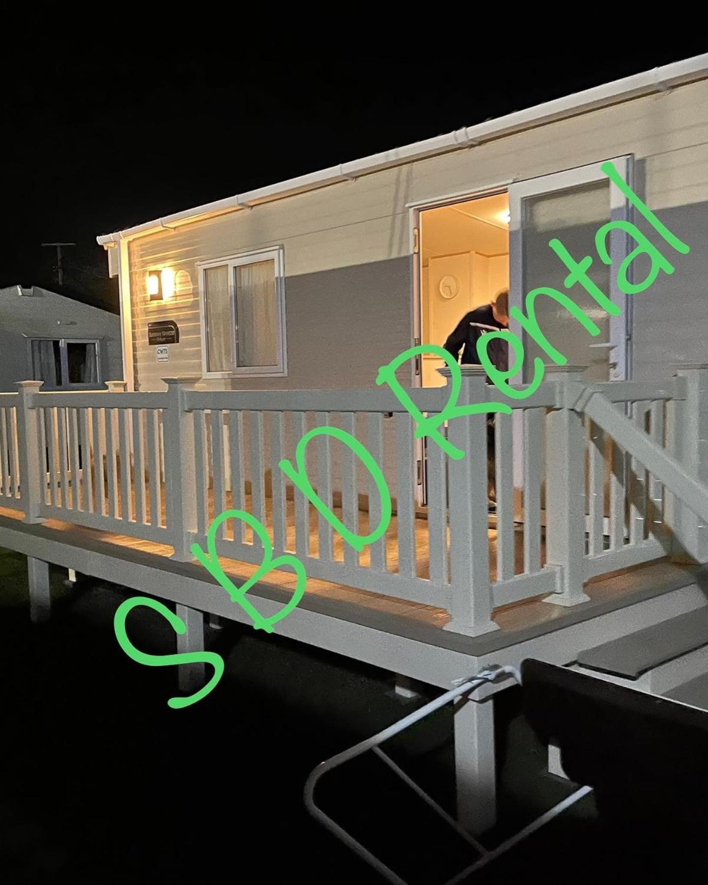 Summer Breeze Deluxe Caravan Rental Saint Osyth Exteriér fotografie